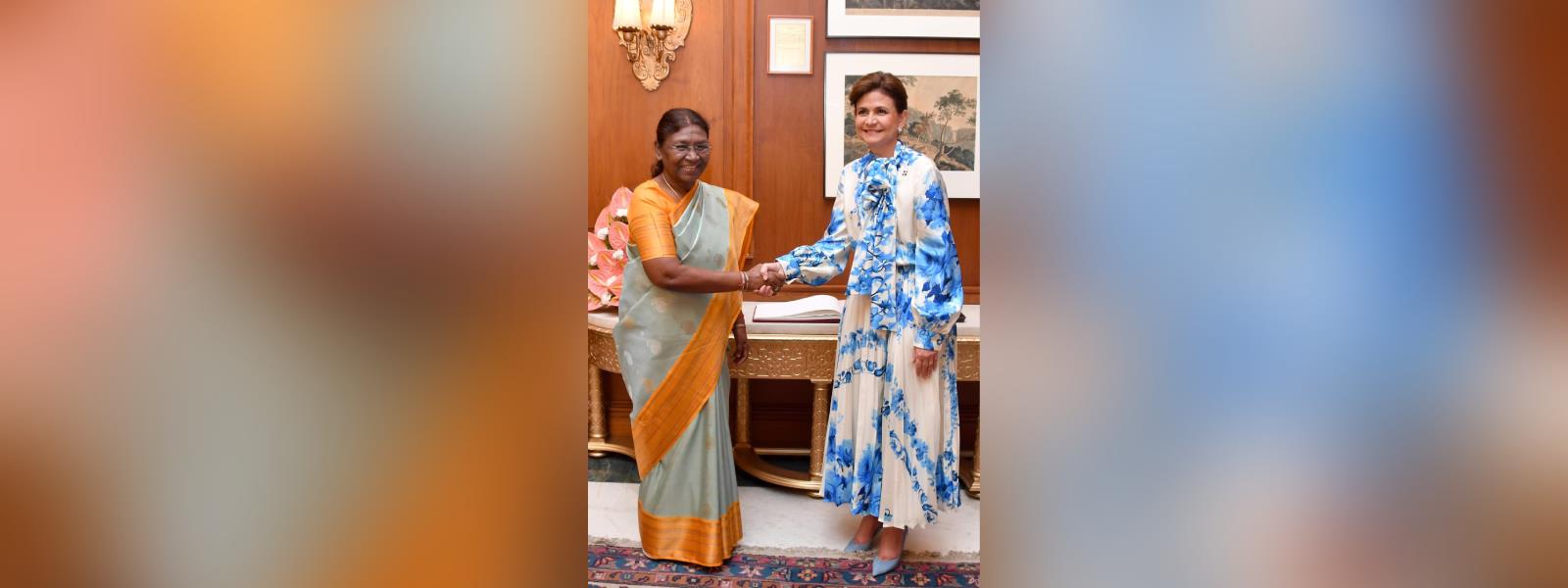Vice President of Dominican Republic H.E. Ms. Raquel Peña Rodríguez called on President Smt. Droupadi Murmu at Rashtrapati Bhavan