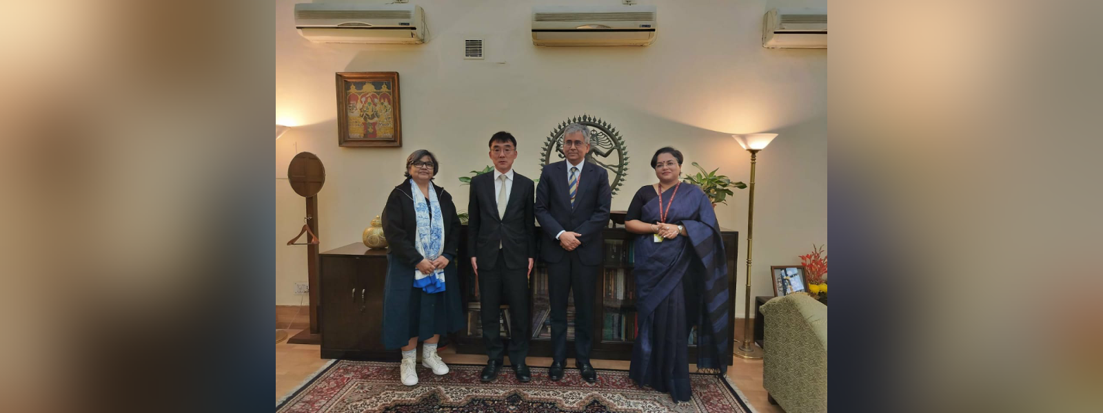 Secretary (East), Shri Saurabh Kumar met H.E. Mr. Tetsuya Watanabe, President of The Economic Research Institute for ASEAN and East Asia in New Delhi