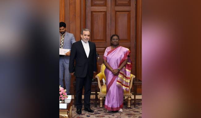 Foreign Minister of the Islamic Republic of Iran, H.E. Dr. Seyed Abbas Araghchi called on President Smt. Droupadi Murmu at Rashtrapati Bhavan