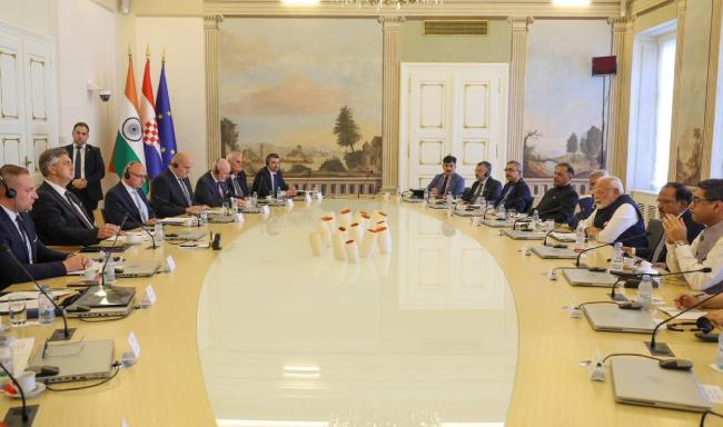 Prime Minister Shri Narendra Modi held discussions with H.E. Mr. Andrej Plenkovic, Prime Minister of the Republic of Croatia in Zagreb