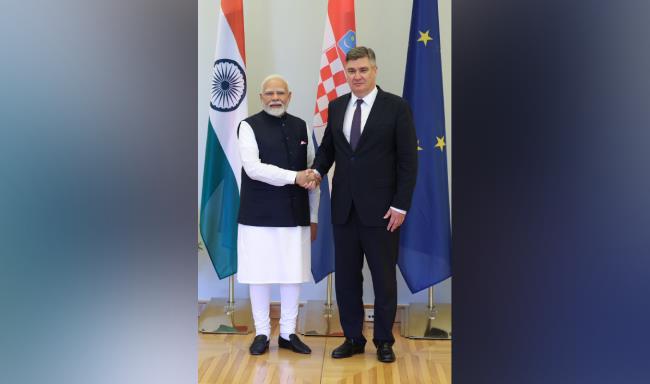Prime Minister Shri Narendra Modi met H.E. Mr. Zoran Milanovic, President of the Republic of Croatia in Zagreb