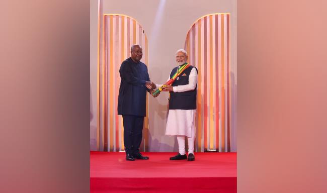 Prime Minister Shri Narendra Modi conferred with the 'The Officer of the Order of the Star of Ghana', the national award of Ghana by President of the Republic of Ghana, H.E. Mr John Dramani Mahama