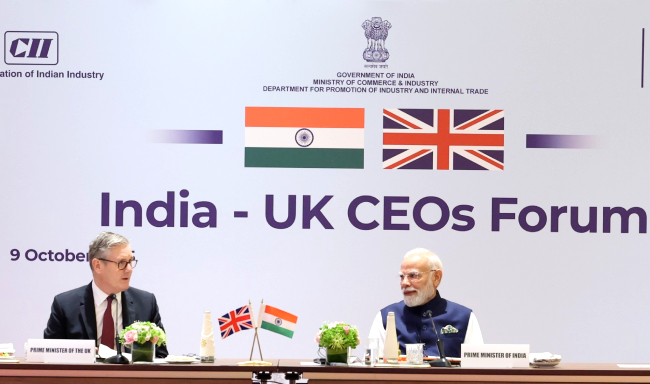Prime Minister Shri Narendra Modi and The Rt. Hon. Sir Keir Starmer, Prime Minister of the United Kingdom participated in the reconstituted India-UK CEOs Forum held in Mumbai
