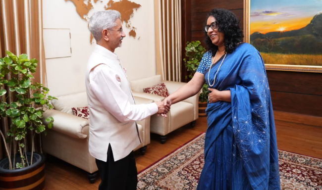 External Affairs Minister Dr. S. Jaishankar called on H.E. Dr. Harini Amarasuriya, Prime Minister of Sri Lanka in Colombo