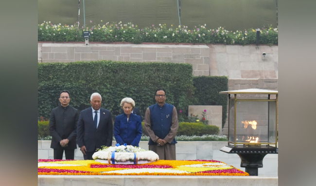 President of the European Council, H.E. Mr. Antonio Costa & President of the European Commission, H.E. Ms. Ursula von der Leyen paid their respects to Mahatma Gandhi at Rajghat