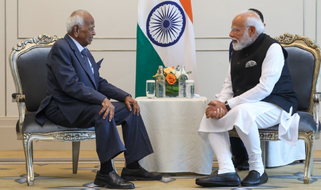 Prime Minister Shri Narendra Modi met Indian National Army veteran Shri Jeyaraj Raja Rao in Kuala Lumpur