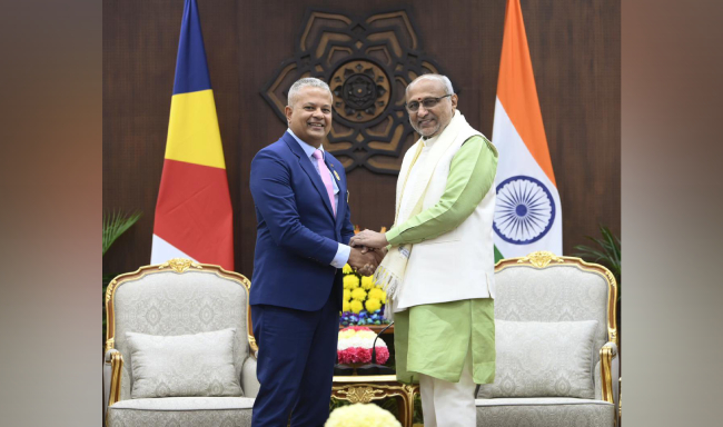 Vice-President Shri C.P. Radhakrishnan met H.E. Mr. Sebastien Pillay, Vice President of the Republic of Seychelles at Uparashtrapati Bhavan