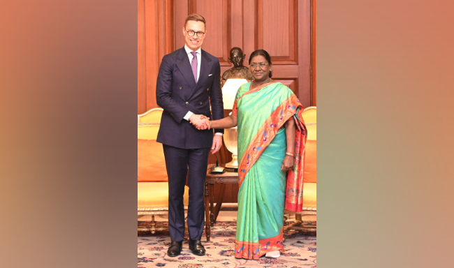 President Smt. Droupadi Murmu met H.E. Dr. Alexander Stubb, President of the Republic of Finland at Rashtrapati Bhavan