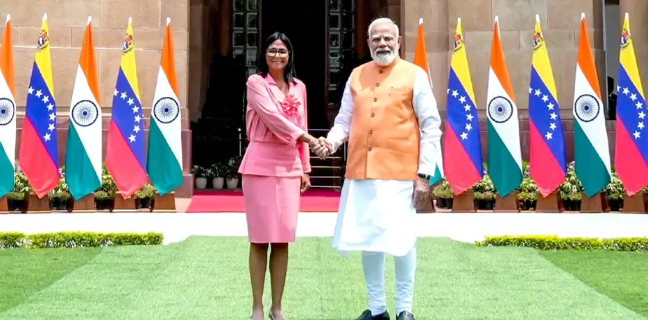 Prime Minister Shri Narendra Modi welcomed Acting President of Venezuela, H.E. Ms. Delcy Rodríguez at Hyderabad House