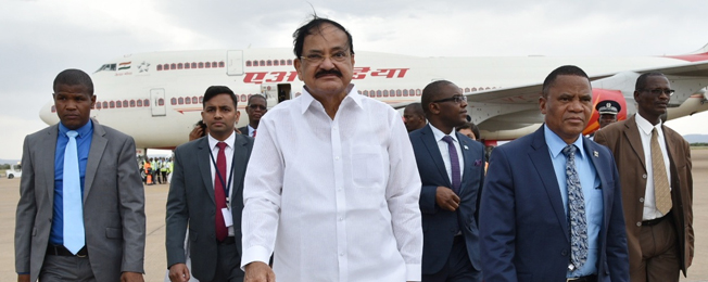 Visit of Vice President to Botswana, Zimbabwe and Malawi (October 31 - November 6, 2018)